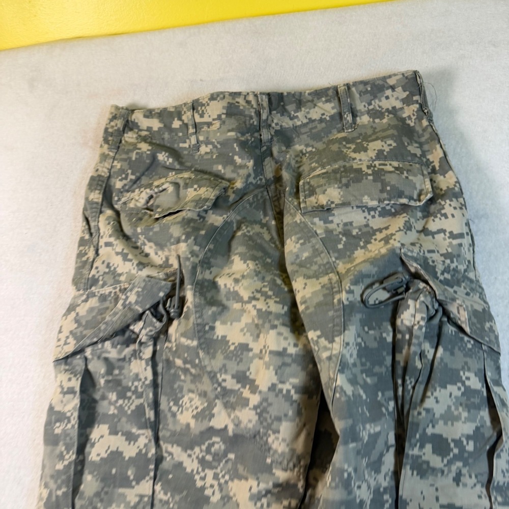 US Military ACU Digital Camo Cargo Pants Small Regular 8415-01-519-8424 Ripstop